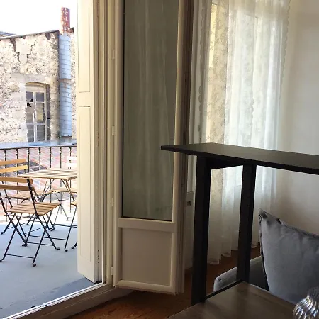 Terrasse Aux Chartrons Apartment *