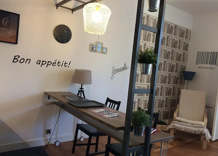 Terrasse Aux Chartrons Apartment *